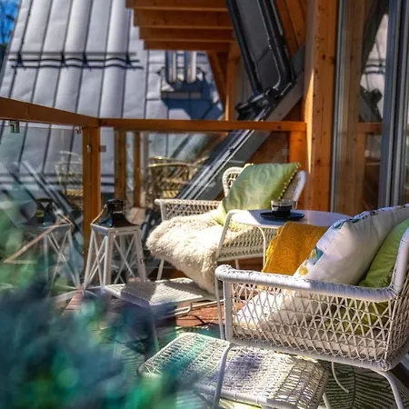 Harnasiowa Izba - Pod Giewontem