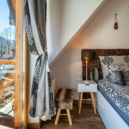 Harnasiowa Izba - Pod Giewontem Apartment *